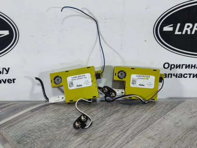 Антенна усилитель DISCOVERY 3 L319  2005 - 2009