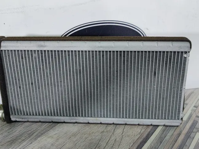 Радиатор печки Range Rover Sport L320