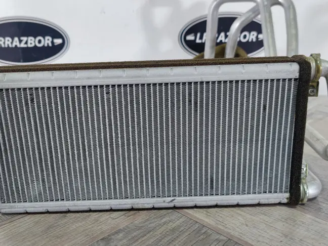 Радиатор печки Range Rover Sport L320