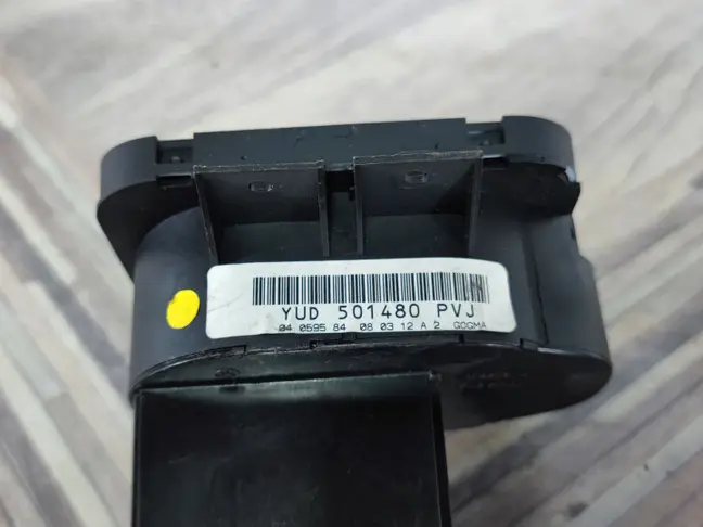 Включатель света DISCOVERY 3 L319 05-09