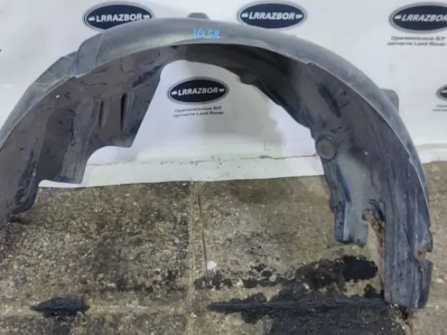 Подкрылок передний левый Range Rover Sport L320