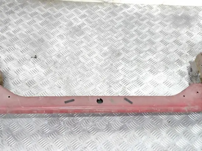 Балка передняя поперечная DISCOVERY 3 L319 05-14