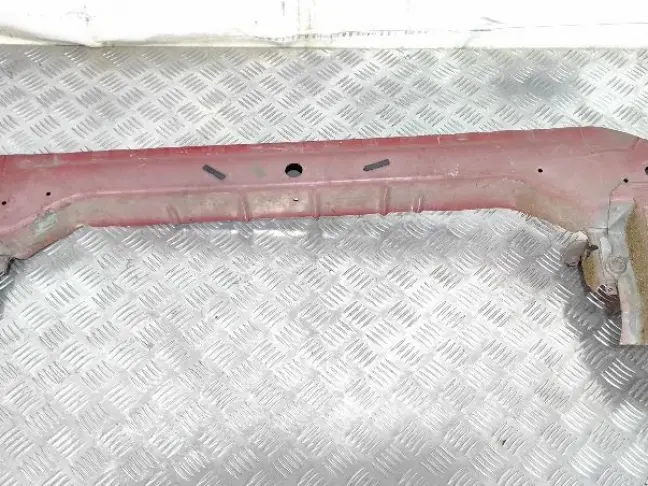 Балка передняя поперечная DISCOVERY 3 L319 05-14