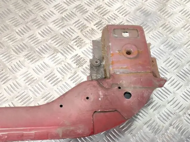 Балка передняя поперечная DISCOVERY 3 L319 05-14