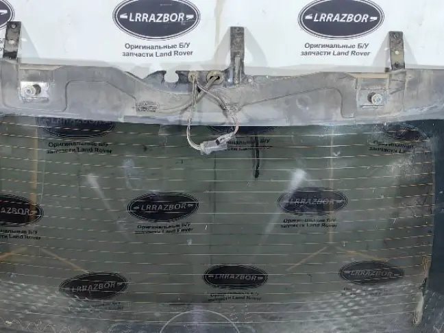 Стекло крышки багажника Range Rover Sport L320
