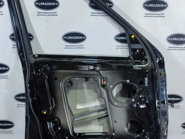 Дверь передняя левая Range Rover Sport L320 05-12