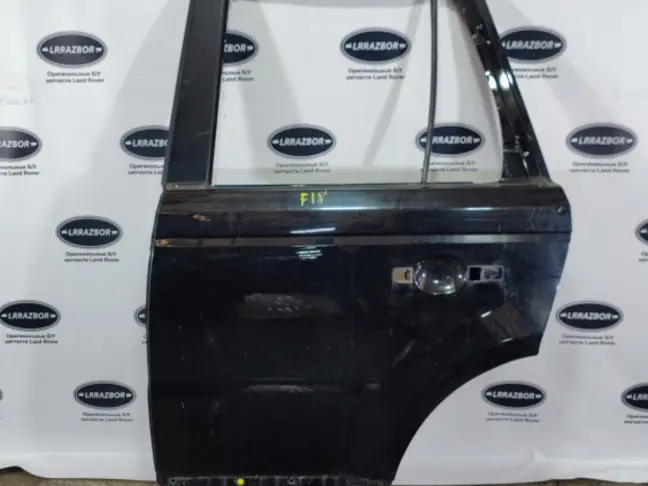 Дверь задняя левая Range Rover Sport L320 05-12