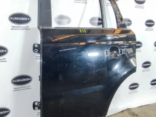 Дверь задняя левая Range Rover Sport L320 05-12