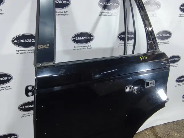 Дверь задняя левая Range Rover Sport L320 05-12