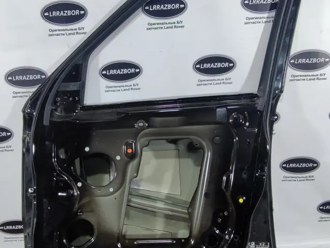 Дверь передняя правая Range Rover Sport L320 05-12