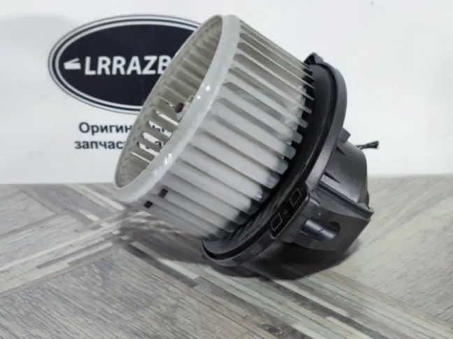 Вентилятор печки Range Rover Sport L320 RHD