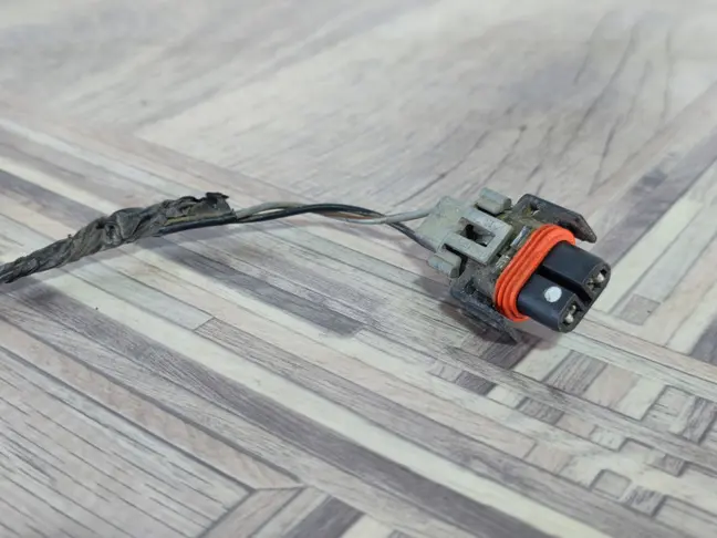 Фишка на туманку Range Rover L322 2009-2012