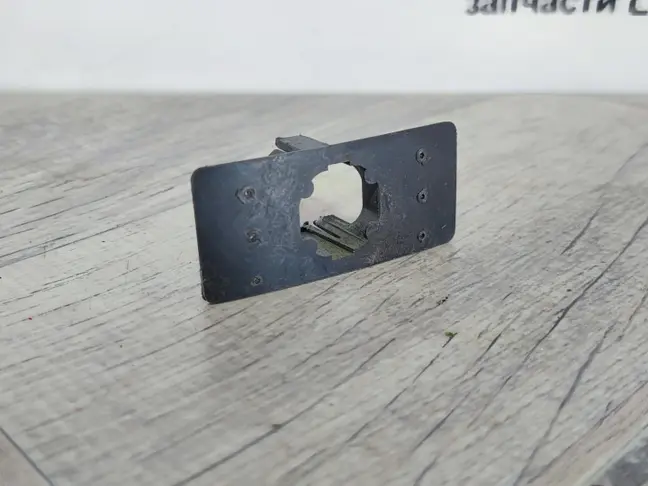 Гнездо парктроника Range Rover L322 2009-2012