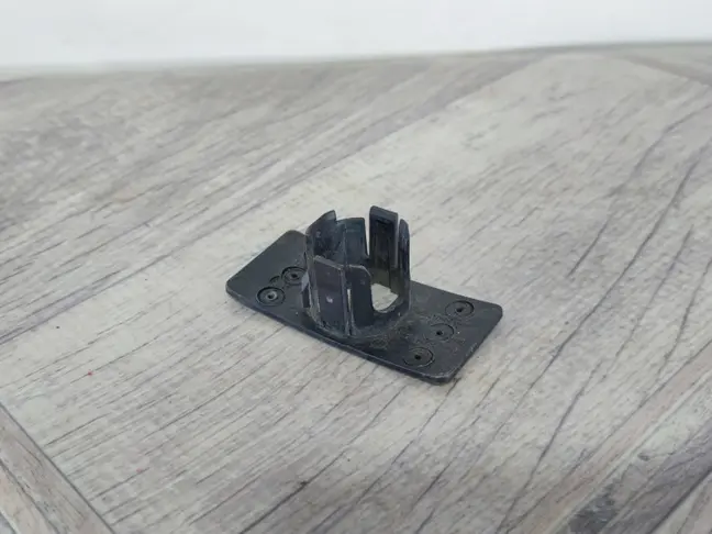 Гнездо парктроника Range Rover L322 2009-2012