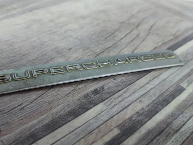 Шильда Supercharged Range Rover L322 09-12