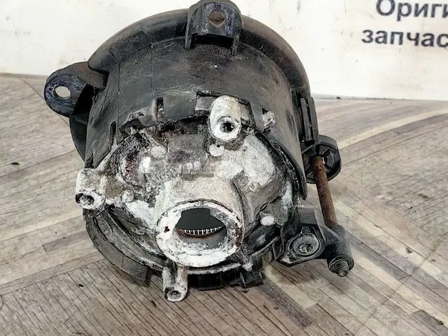 Туманка левая Range Rover L322 05-09