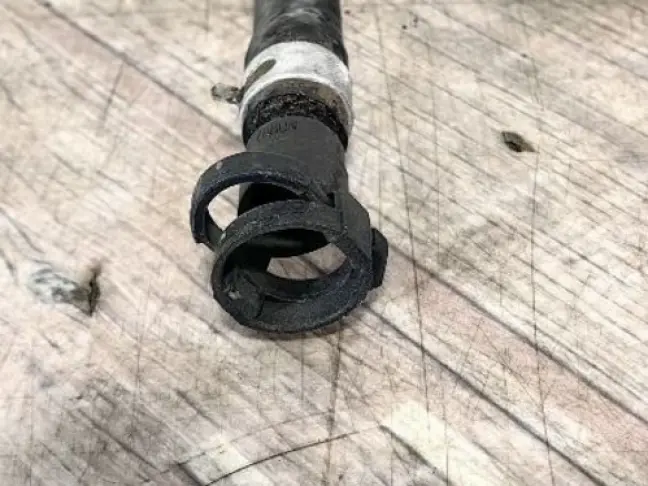 Шланг омывателя фар Range Rover L322 05-09