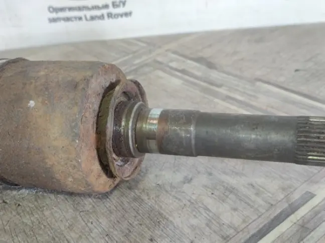 Привод задний левый Range Rover Sport L320