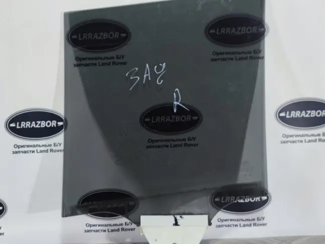 Стекло двойное заднее в дверь Range Rover 3 L322