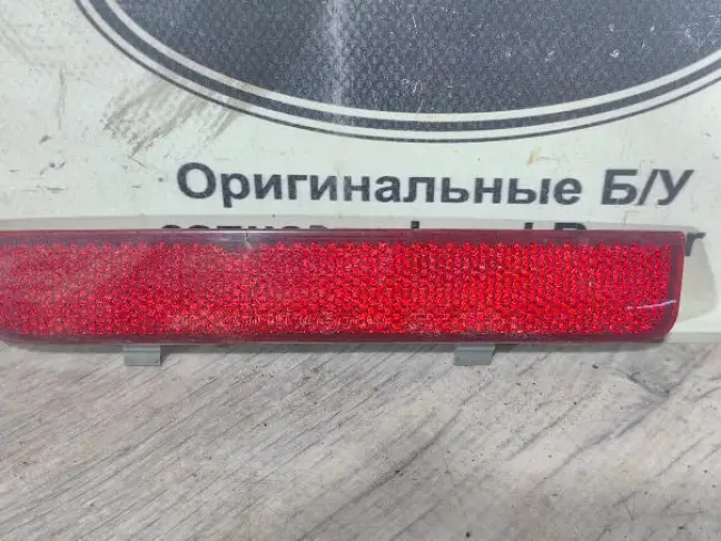 Катафот в бампер левый Range Rover L322 02-12