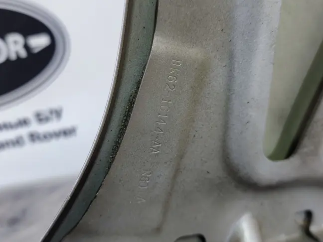 Крыло правое переднее Range Rover Sport 2 L494