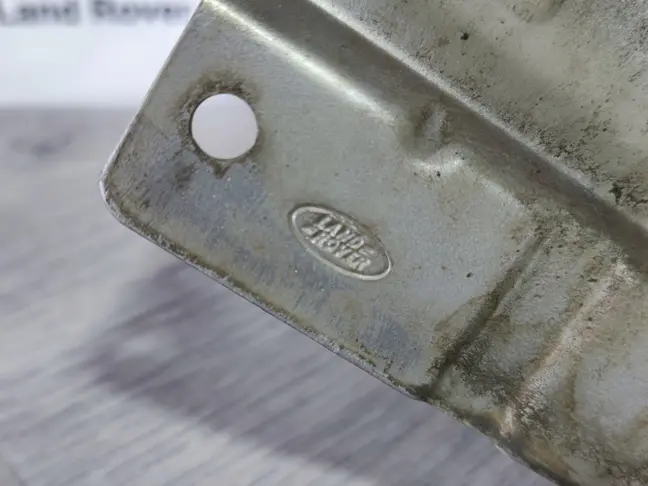 Крыло левое переднее Range Rover Sport 2 L494