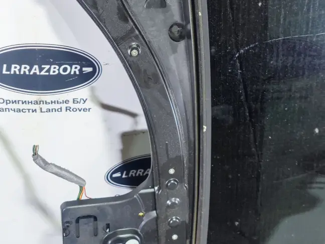 Люк в сборе электрический DISCOVERY 3/4 L319