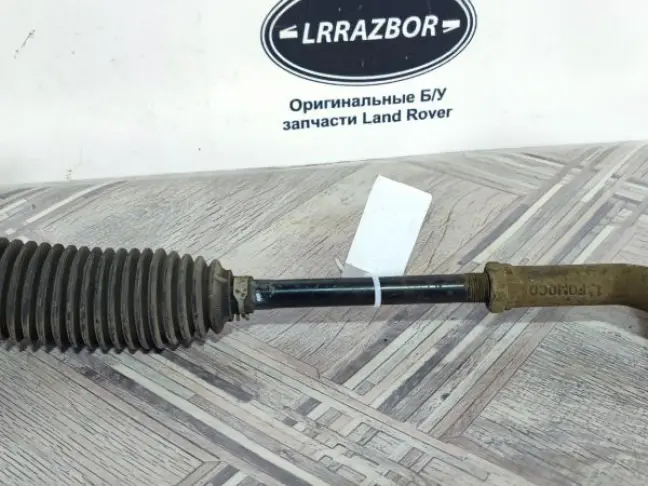 Тяга рулевая с наконечником левым Freelander 2