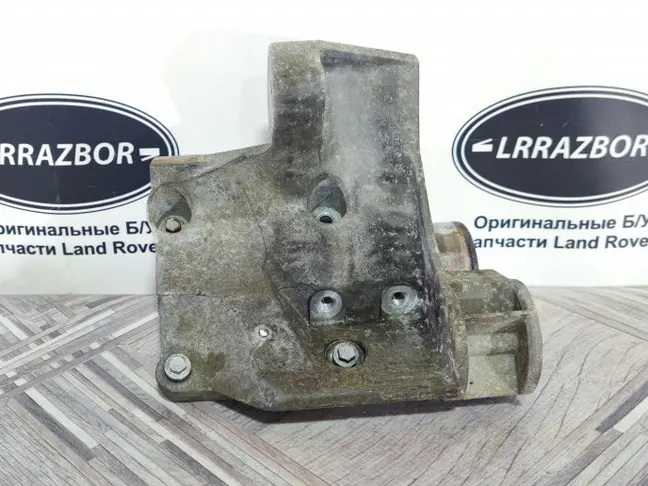 Кронштейн генератора Range Rover 3 L322 4.2 428PS