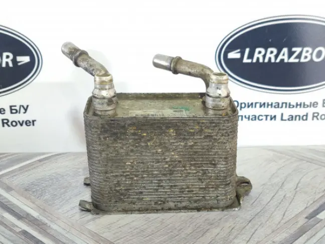 Радиатор масляный моторный Range Rover 4.2