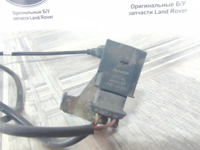 Датчик детонации двигателя Range Rover 4.2 SC