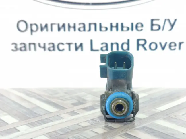 Форсунка топливная Range Rover L322 4.2 бензин