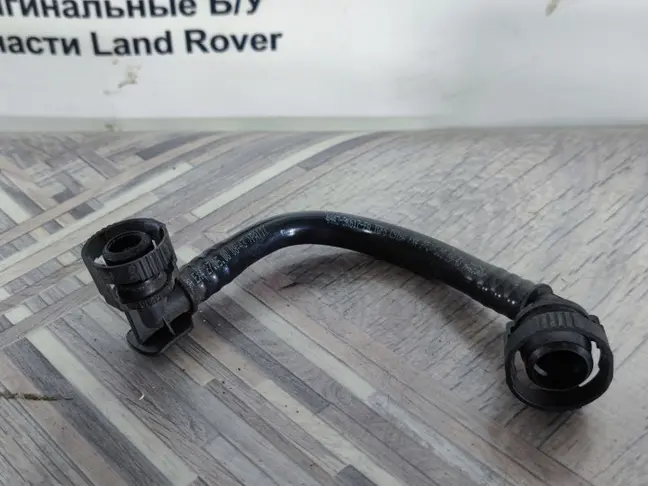 Патрубок вентиляции Range Rover 05-09 4.2