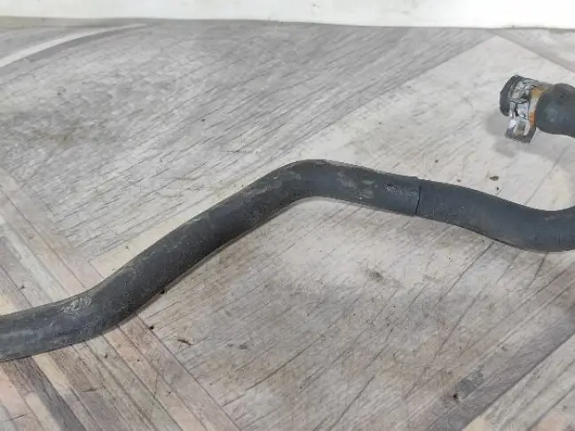 Патрубок системы охлаждения Range Rover L322 02-06