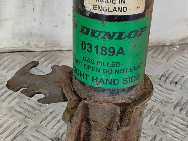 Стойка в сборе правая передняя Range Rover 3 L322