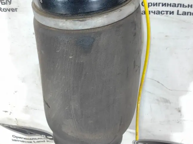 Стойка в сборе правая передняя Range Rover 3 L322