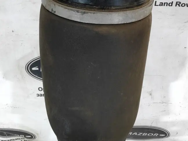 Стойка в сборе левая передняя Range Rover 3 L322