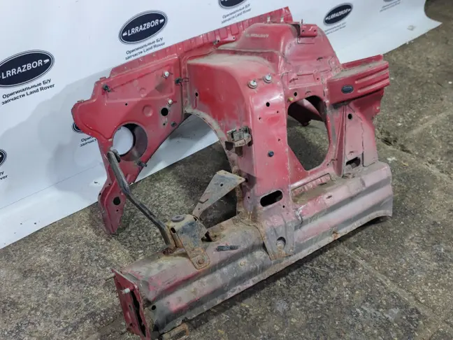 Четверть передняя правая Range Rover L322