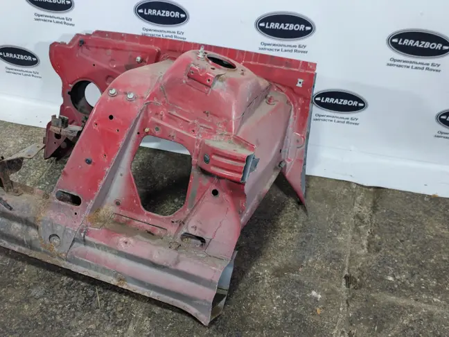 Четверть передняя правая Range Rover L322