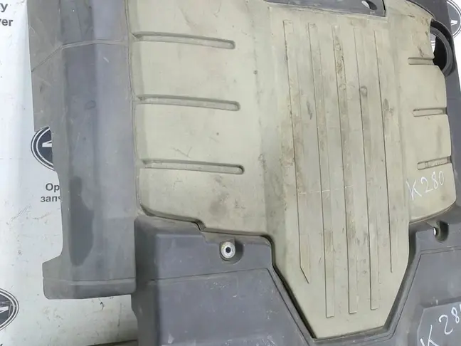 Крышка ДВС Range Rover L322 2005-2009 4.2