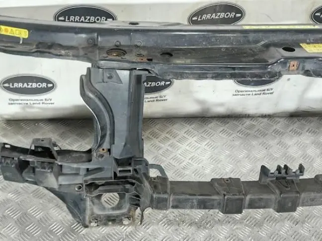 Панель передняя телевизор Range Rover L322 02-09