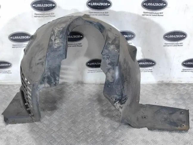 Подкрылок передний правый Range Rover L322 05-12