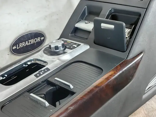 Консоль подлокотник Range Rover 3 L322 2002-2007