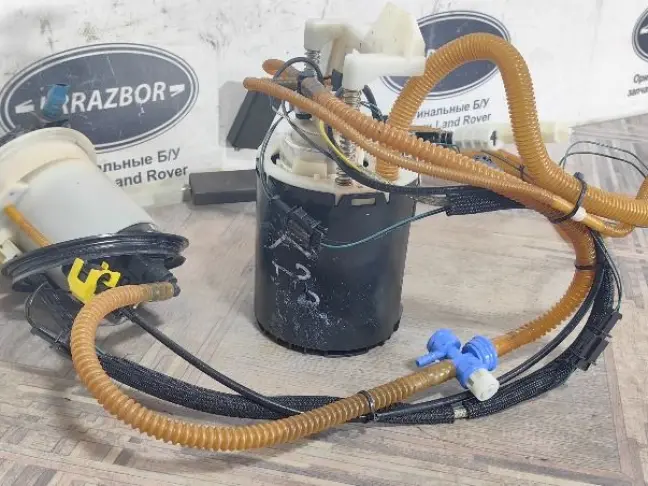 Насос топливный в бак Range Rover L322 4.2 бензин