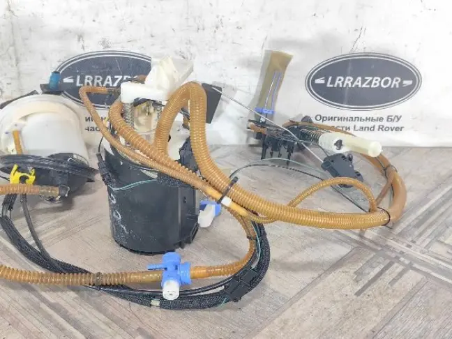Насос топливный в бак Range Rover L322 4.2 бензин
