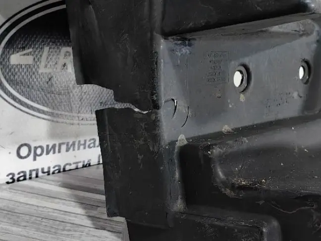 Дефлектор нижний Range Rover L322 05-12