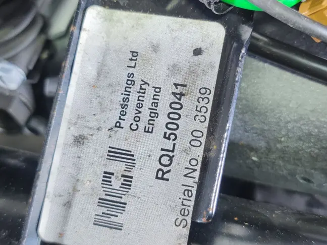 Компрессор пневмоподвески Range Rover L322 05-11