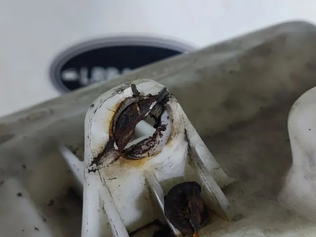 Бачок омывателя в сборе Range Rover L322 2006-2012