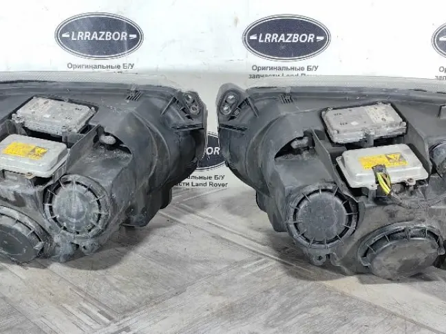 Фары комплект Range Rover 3 L322 2005-2009 ксенон