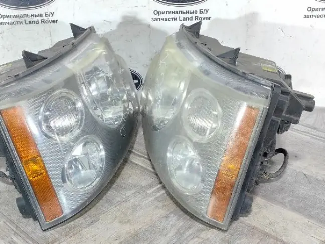 Фары комплект Range Rover 3 L322 2005-2009 ксенон